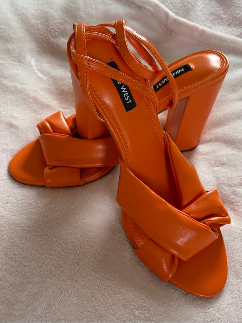 Nine West Orange Knotted Heel